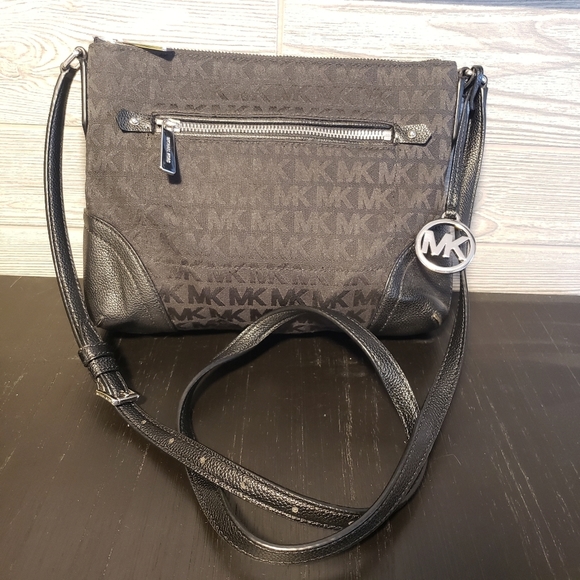 Michael Kors Bags Michael Kors Fallon Mk Signature Black Jacquard